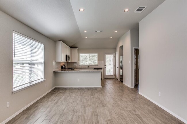 Photo - 2800 Joe Dimaggio Blvd