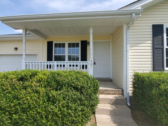 Photo - $1300 Charming 3 Beds 1 Bath Home