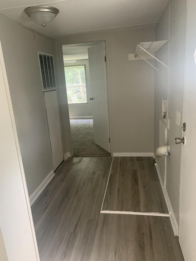 Photo - 6415 Wilson Ave