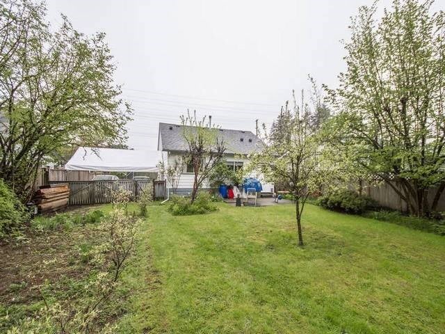 Photo - 21706 Dewdney Trunk Rd