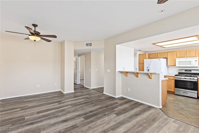 Building Photo - 833 Aspen Peak Loop Unit 826