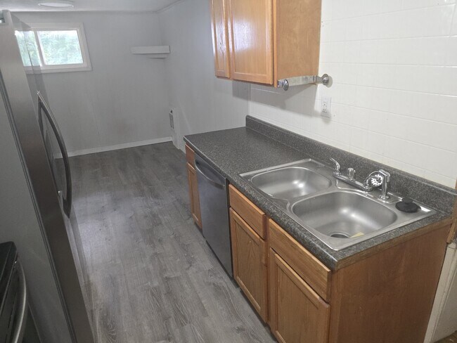 209 Burch St