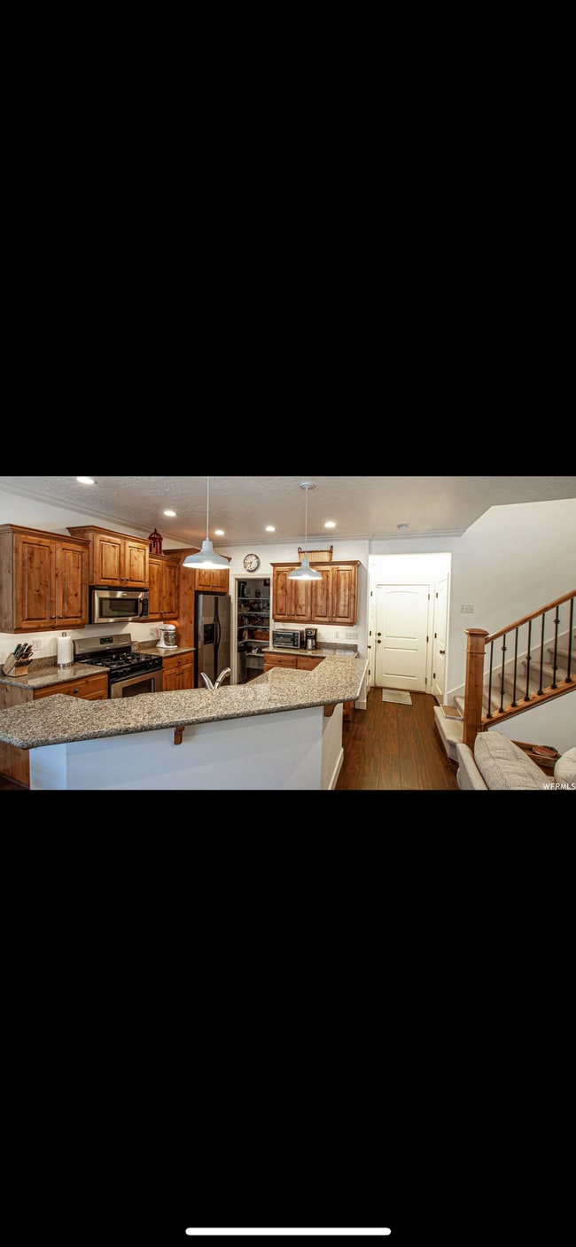 Photo - 949 N 920 W