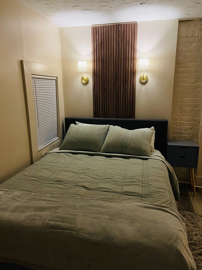 1 Horton Pl Unit 1