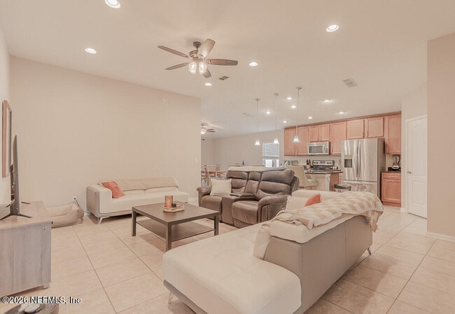 Photo - 15816 Twin Creek Dr