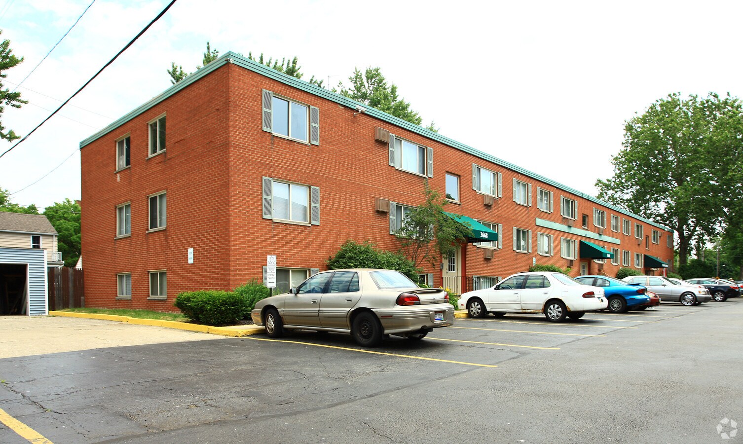 Bosworth Gardens - Bosworth Gardens