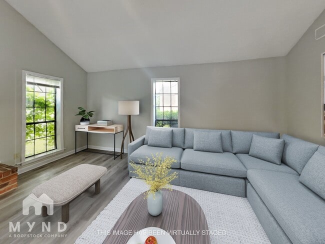 Photo - 7406 Doncaster Ln