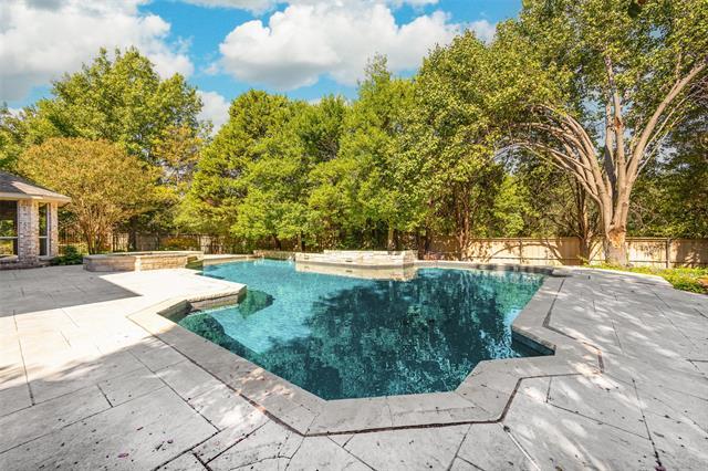 Photo - 510 Broad Leaf Ln