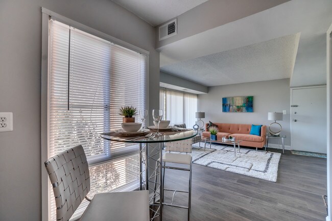 River Pointe Apartments