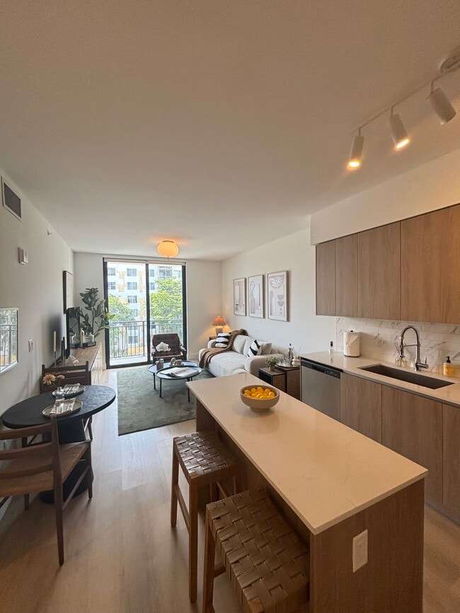 Photo - 2578 NE 182nd Ter Unidad A09