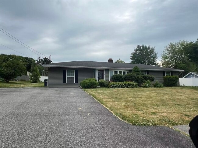 Photo - 184 Richard Rd