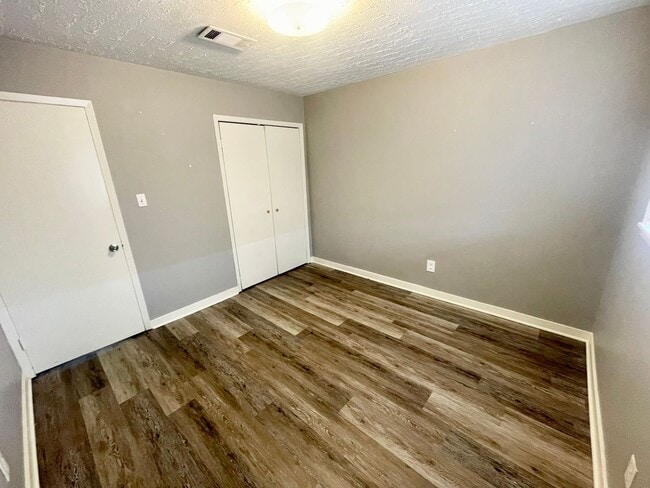 Photo - Pearl Manor