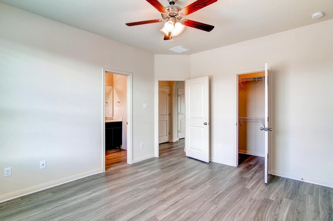 Photo - Double Eagle Townhomes