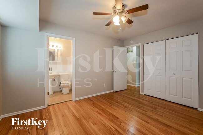 Photo - 1432 Glenmeade Dr