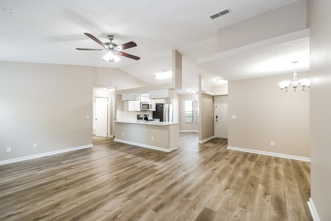 Photo - 3188 Chads Ct