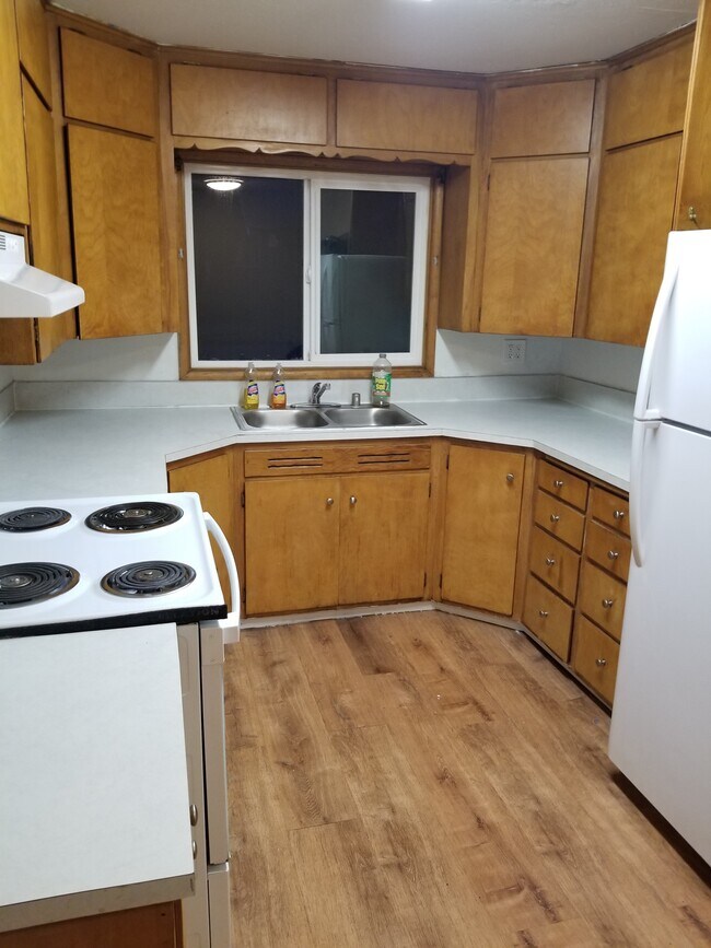Photo - 853 S 35th St House Unit 853