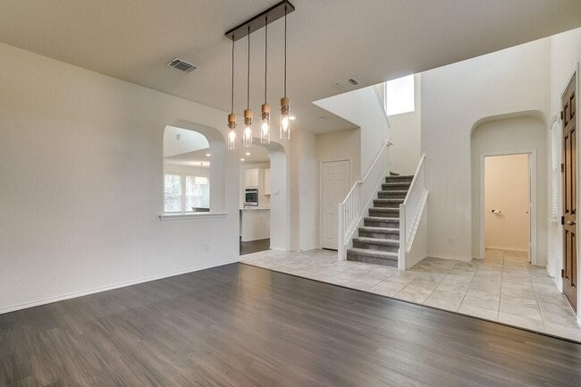 Photo - 624 Kolbo Dr