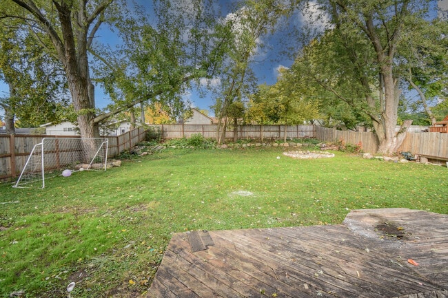 Photo - 1107 Hilltop Blvd