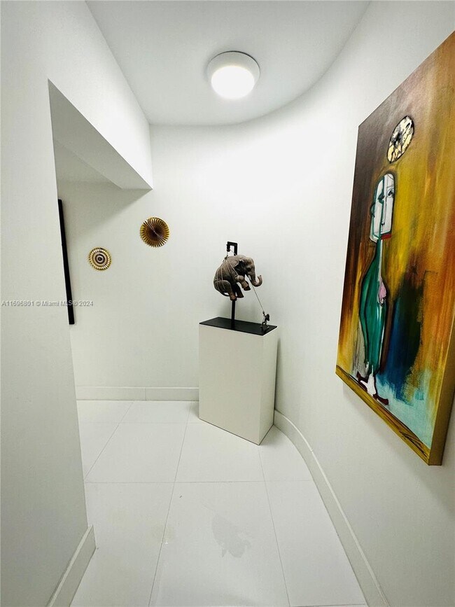 100 Jefferson Ave Unit 10018