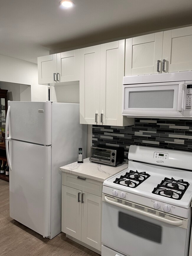 Photo - 10919 Ayres Ave Unit 10919 Ayres Ave