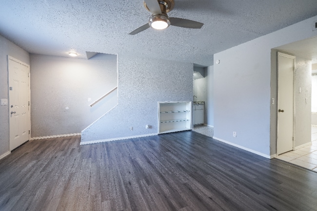 Photo - 507 N Davis Ave