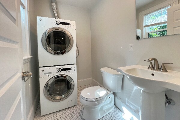 Photo - 17 Ashland St Unit 1