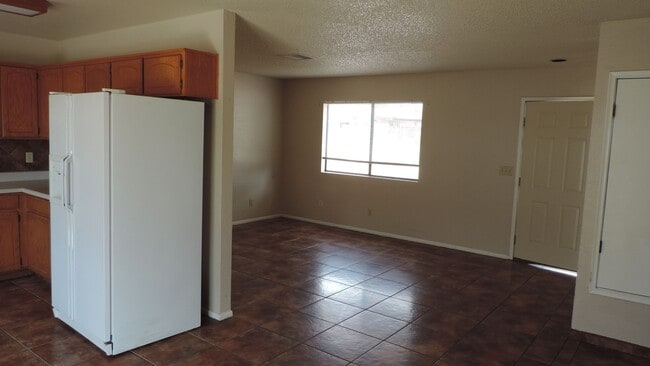 Photo - 3 bedroom 2 bath duplex