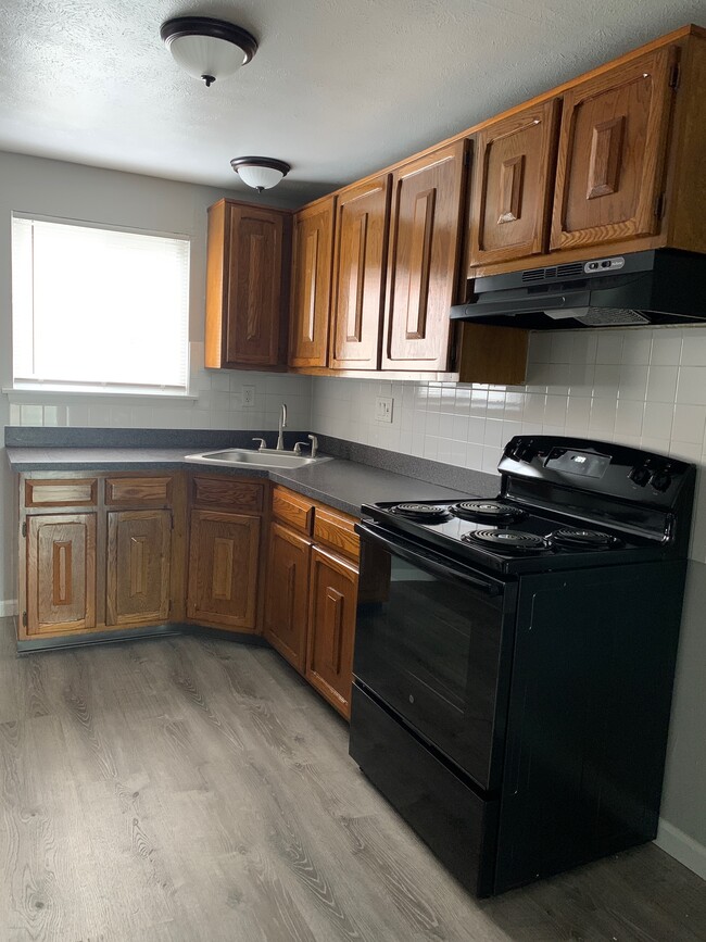 Photo - Highview Apartments