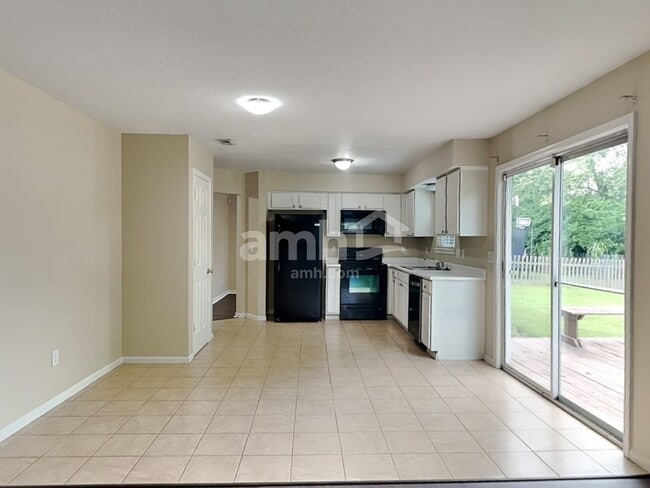 Photo - 13943 Wakefield Pl