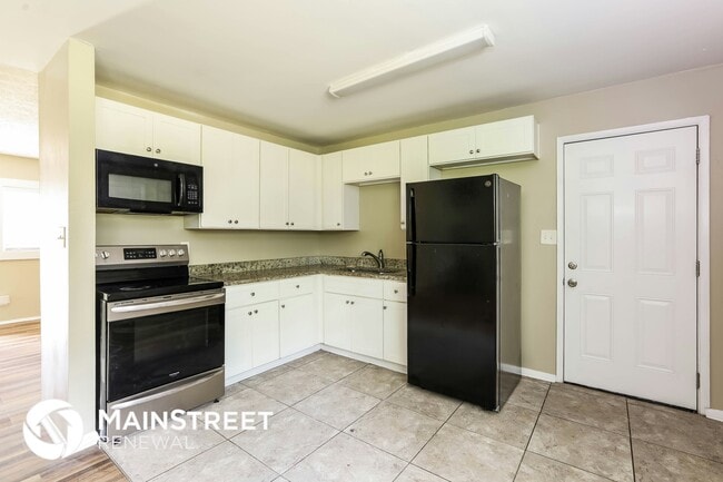 Photo - 5922 Heatherwood Ln