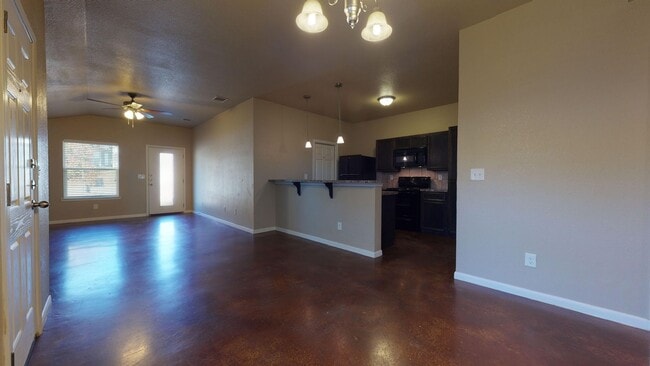 Photo - Amazing Duplex in Harker Heights with stained concrete flooring!