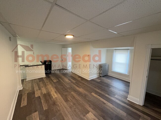 Photo - 528 MacDade Blvd Unidad 3