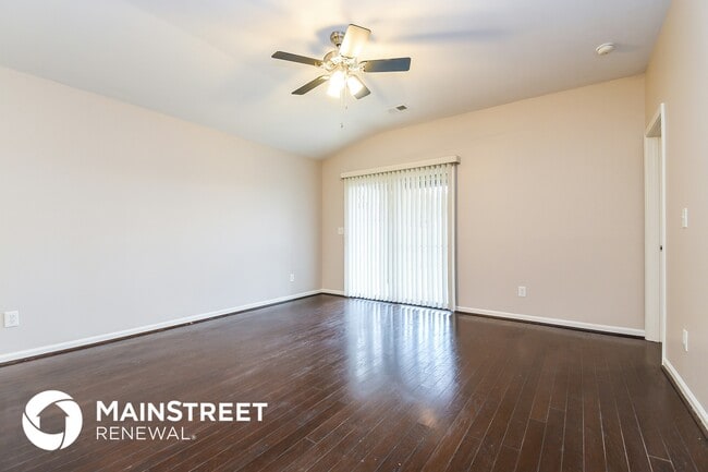 Photo - 137 Union Station Dr