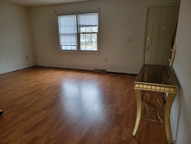 Photo - 2911 Harbor Dr