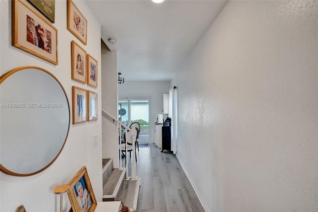 Photo - 1129 10th St