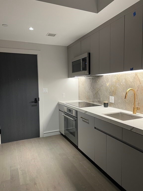 Photo - 55 Lagrange St Unidad 909