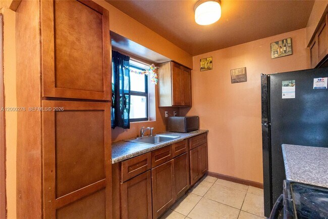 Photo - 3551 SW 1st St