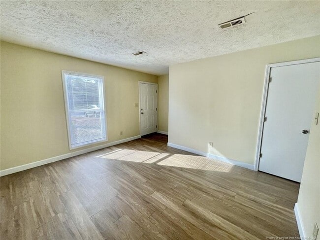 Photo - 5848 Aftonshire Dr