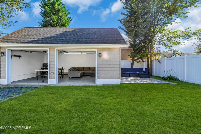 807 Prospect Ave