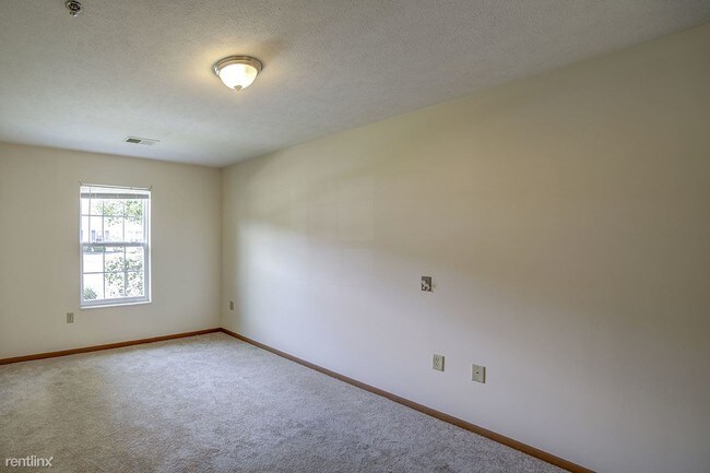 Photo - 1465 Lightner Pl