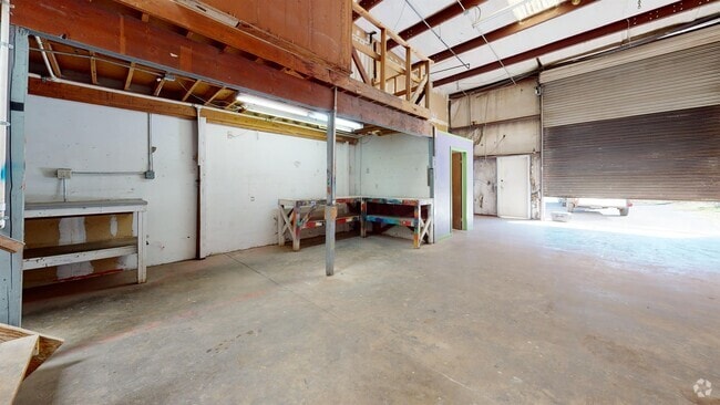 Building Photo - 6200 Stainless Way Unit 14 Rental