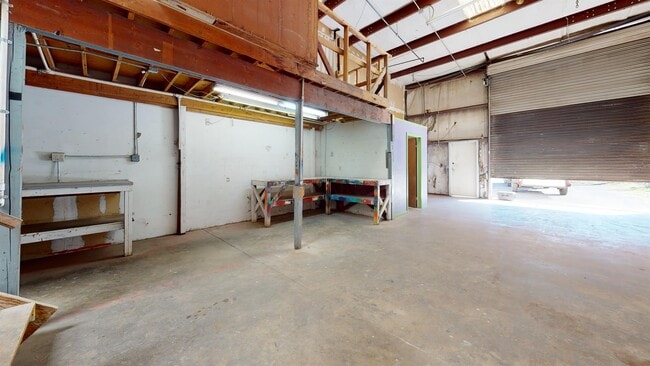 Building Photo - 6200 Stainless Way Unit 14 Rental
