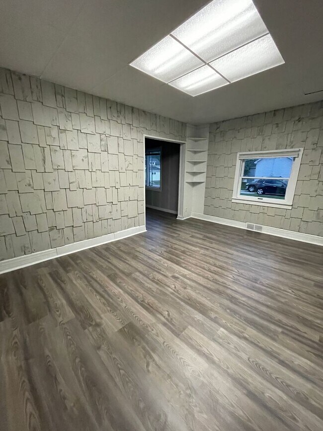 4 Bedroom 1.5 Bath in Onalaska - 4 Bedroom 1.5 Bath in Onalaska House
