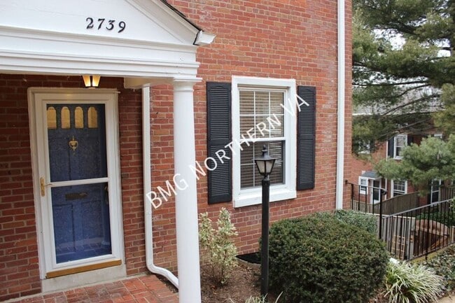 Photo - 2739 S Buchanan St