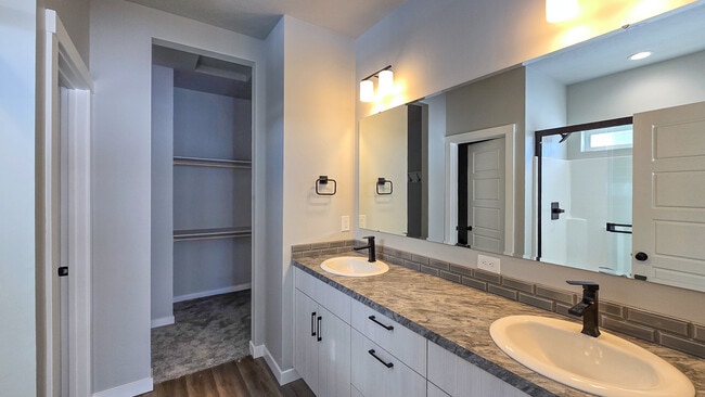 Photo - 3162 N Coneflower Ave