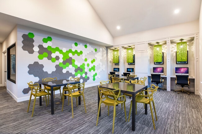 Photo - Briggs & Union