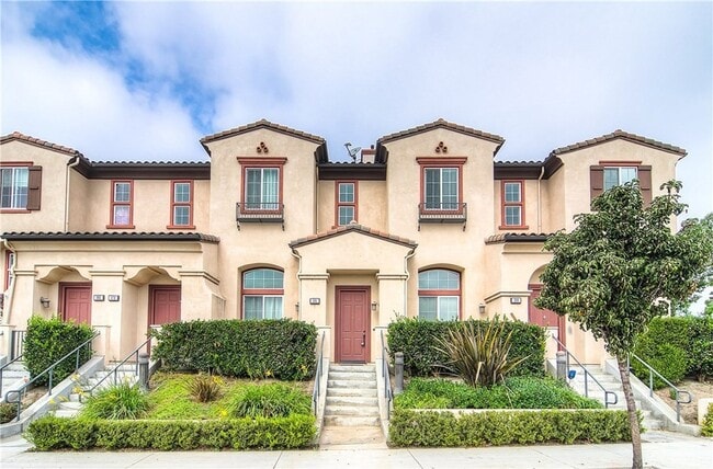 Building Photo - 281 Camphor Pl