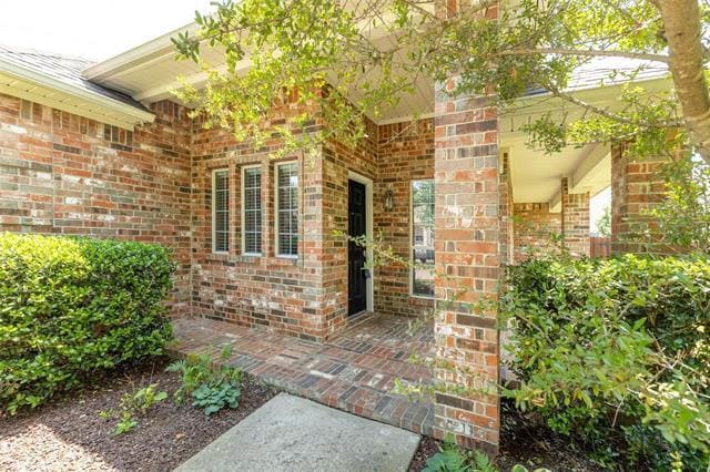 Photo - 5739 Derek Way