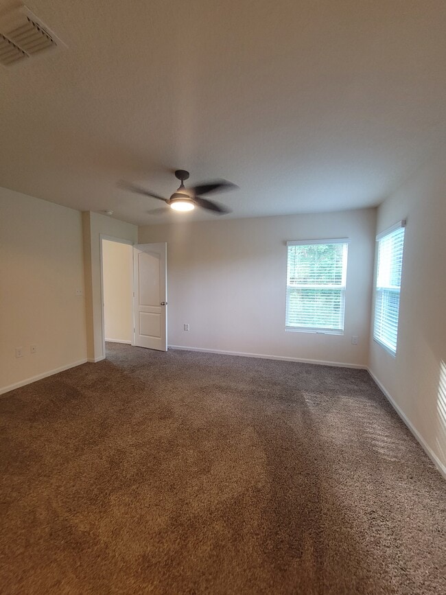 Photo - 7940 Meadow Walk Ln