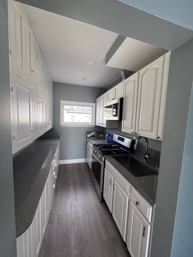 Photo - 45 Grove St Unit 2